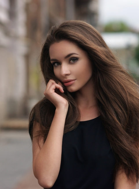 non-surgica cosmetic patient